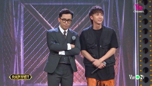 Key (MONSTAR) bất ngờ làm thí sinh Rap Việt nhưng bị loại ngay vòng đầu, Binz gay gắt: Style này người khác đã làm 10 năm về trước rồi! - Ảnh 9. Key (MONSTAR) bất ngờ làm thí sinh Rap Việt nhưng bị loại ngay vòng đầu, Binz gay gắt: Style này người khác đã làm 10 năm về trước rồi! - Ảnh 9.