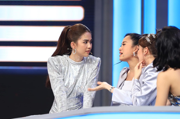 Lần đầu tham gia gameshow, Ngọc Trinh phát ngôn gây sốc: Đàn ông yếu sinh lý, mặc cảm mới thích sống ảo - Ảnh 4.