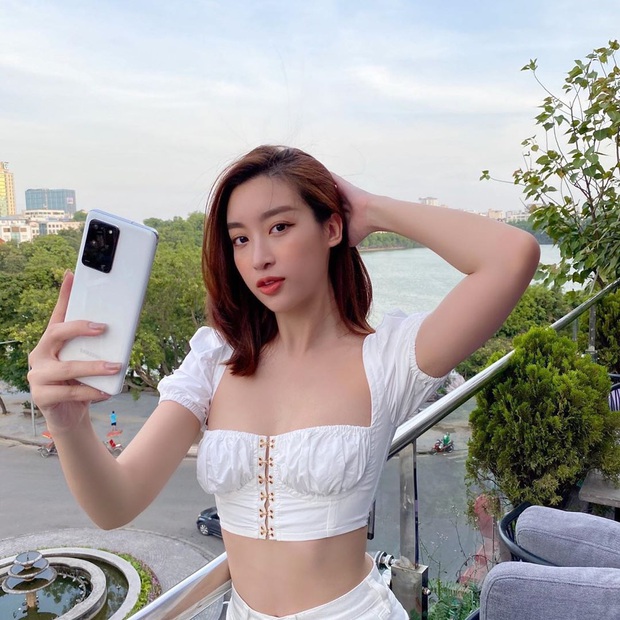 Kỳ Duyên, Đỗ Mỹ Linh thanh lý đồ: Người “pass” hàng hiệu mới toe, người để lại loạt item dễ mặc giá chỉ từ 250k - Ảnh 5. Kỳ Duyên, Đỗ Mỹ Linh thanh lý đồ: Người “pass” hàng hiệu mới toe, người để lại loạt item dễ mặc giá chỉ từ 250k - Ảnh 5.