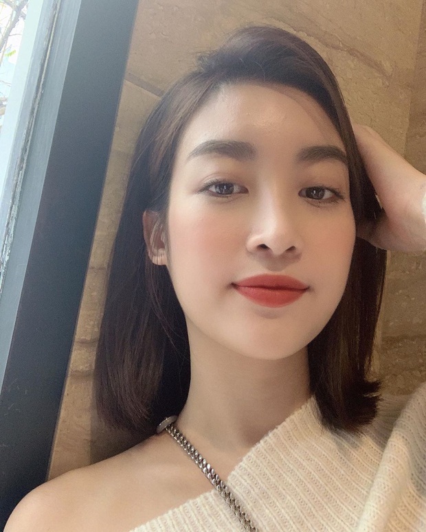 Kỳ Duyên, Đỗ Mỹ Linh thanh lý đồ: Người “pass” hàng hiệu mới toe, người để lại loạt item dễ mặc giá chỉ từ 250k - Ảnh 1. Kỳ Duyên, Đỗ Mỹ Linh thanh lý đồ: Người “pass” hàng hiệu mới toe, người để lại loạt item dễ mặc giá chỉ từ 250k - Ảnh 1.