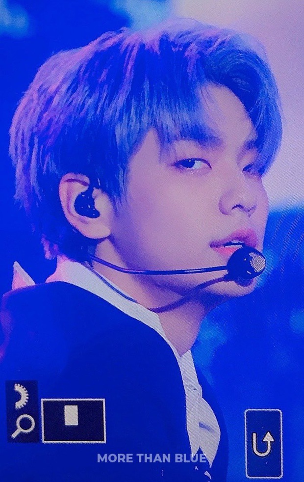 Chết cười hình ảnh các fansite tại Soribada Awards bị tóm lúc chụp trộm, may mà những tấm ảnh sót lại vẫn okila! - Ảnh 10. Chết cười hình ảnh các fansite tại Soribada Awards bị tóm lúc chụp trộm, may mà những tấm ảnh sót lại vẫn okila! - Ảnh 10.