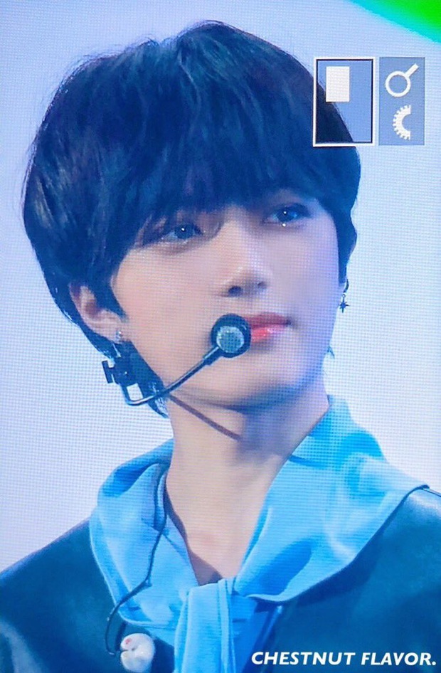 Chết cười hình ảnh các fansite tại Soribada Awards bị tóm lúc chụp trộm, may mà những tấm ảnh sót lại vẫn okila! - Ảnh 11. Chết cười hình ảnh các fansite tại Soribada Awards bị tóm lúc chụp trộm, may mà những tấm ảnh sót lại vẫn okila! - Ảnh 11.