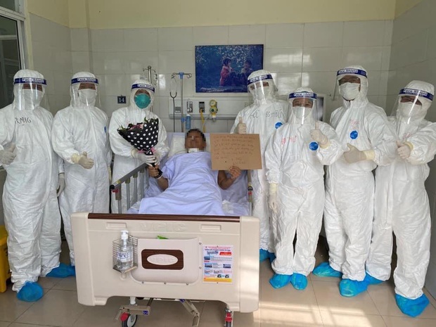 1 bệnh nhân Covid-19 nặng không thua ca 91 vừa được chữa khỏi bệnh và viết thư tay cảm ơn các y bác sỹ - Ảnh 4. 1 bệnh nhân Covid-19 nặng không thua ca 91 vừa được chữa khỏi bệnh và viết thư tay cảm ơn các y bác sỹ - Ảnh 4.