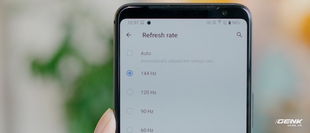 Trên tay quái vật gaming ROG Phone 3: Snapdragon 865+, màn hình 144Hz, pin 6000mAh, giá từ 14,5 triệu đồng - Ảnh 11.
