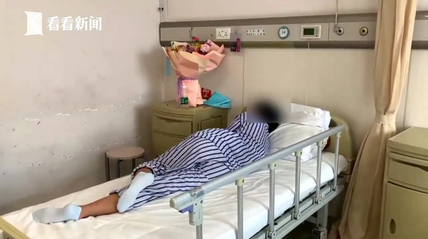 Đi công viên nước chơi, cô gái trẻ bị sóng nhân tạo đánh gãy xương mặt, khuôn mặt biến dạng phải phẫu thuật - Ảnh 7.