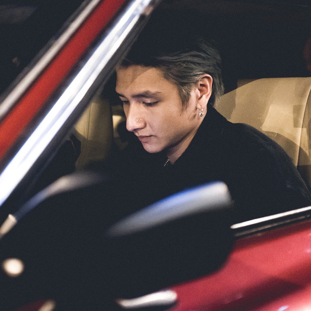 So ảnh trên mạng với khi lên ti vi của rapper lãng tử: Sao khác quá, lại lời nguyền cam thường chăng? - Ảnh 4.