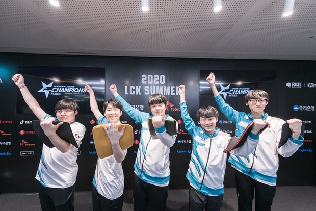 LCK mùa Hè 2020: T1 Clozer debut quá thành công, DragonX bất ngờ sảy chân trước Damwon Gaming - Ảnh 4.