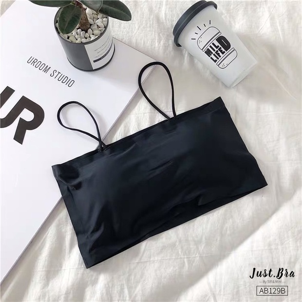 Bí kíp ăn diện của Lisa: Chăm phối áo quây màu đen với đồ bánh bèo – ngỡ lạc quẻ mà hóa ra lại đẹp mê - Ảnh 16.