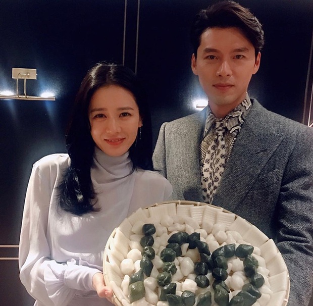 Nghe tin Hyun Bin - Son Ye Jin hẹn hò, lại giở ra ôn lại loạt khoảnh khắc mùi mẫn của anh chị nhà - Ảnh 5.