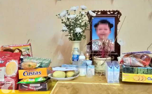 Lời khai rùng mình của mẹ ruột và gã bố dượng bạo hành bé 3 tuổi trong suốt 24h - Ảnh 1.