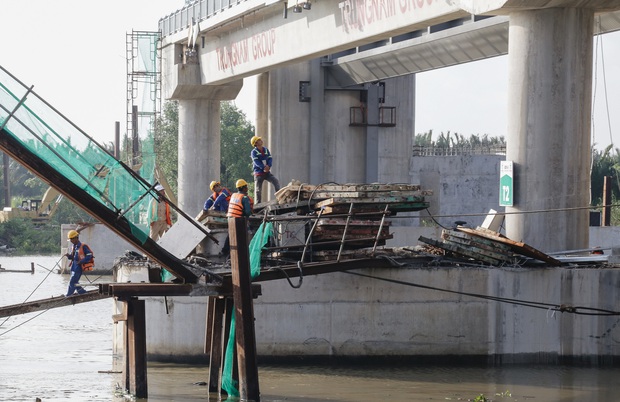 Cận cảnh cống ngăn triều lớn nhất Việt Nam của dự án chống ngập 10.000 tỷ đồng ở Sài Gòn vừa được lắp cửa van 460 tấn - Ảnh 6.