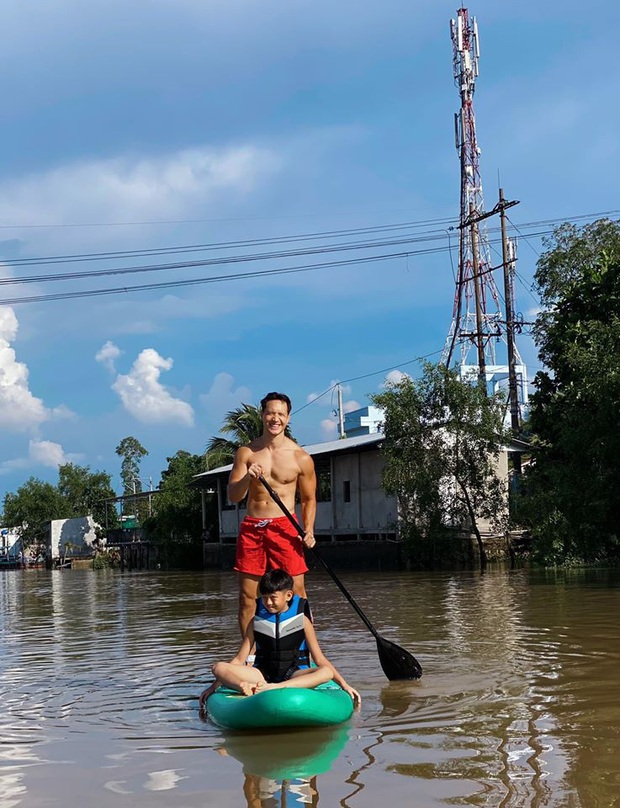 Kim Lý khoe ảnh chứng minh quan hệ thân thiết với Subeo, mẹ vợ tương lai liền có hành động hưởng ứng ngay! - Ảnh 2.