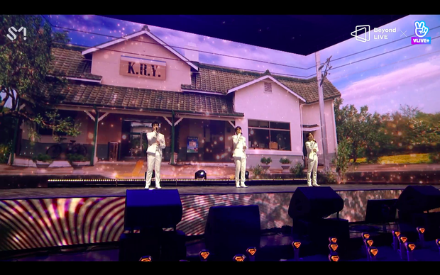 Super Junior-K.R.Y. nói tiếng Việt cực trôi chảy, hát live loạt ca khúc ballad cực đỉnh trong buổi concert đầu tiên sau 5 năm - Ảnh 13.