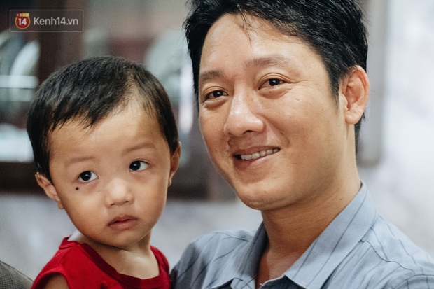 Niềm hạnh phúc của người bố khi con trai được Công an giải cứu ở Bắc Ninh: Tôi như sống lại một lần nữa - Ảnh 5.