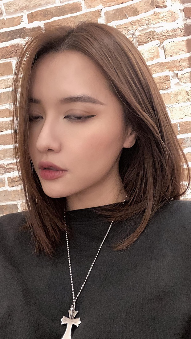 Lướt Facebook Bích Phương cứ 10 tấm ảnh là có một mâm cơm, chồng chưa có nhưng tự khai mình cô vợ đảm luôn? - Ảnh 1.