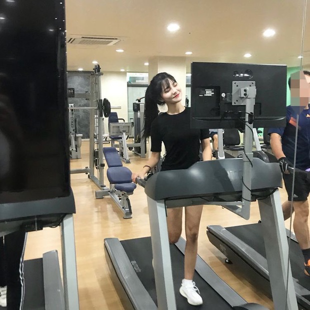 Tập luyện trên máy chạy bộ cần lưu ý 5 vấn đề nếu không muốn gặp chấn thương trong quá trình tập - Ảnh 5. Tập luyện trên máy chạy bộ cần lưu ý 5 vấn đề nếu không muốn gặp chấn thương trong quá trình tập - Ảnh 5.