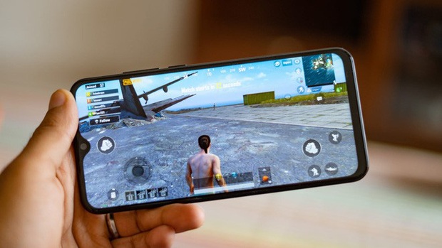 Một chiếc PlayStation Phone sẽ là câu trả lời hoàn hảo của Sony dành cho dịch vụ stream game Xbox - Ảnh 1.