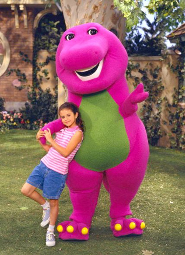 Nhìn lại sự nghiệp của Selena Gomez: Từ nàng công chúa Disney nỗ lực phá kén đến màn hợp tác win-win với BLACKPINK - Ảnh 1. Nhìn lại sự nghiệp của Selena Gomez: Từ nàng công chúa Disney nỗ lực phá kén đến màn hợp tác win-win với BLACKPINK - Ảnh 1.