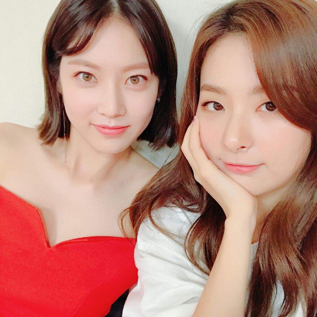 Thánh thu thập hội gái xinh Kbiz Seulgi (Red Velvet): Từ nữ thần TWICE, BLACKPINK đến minh tinh, cả chục mỹ nhân đều là bạn thân - Ảnh 23.