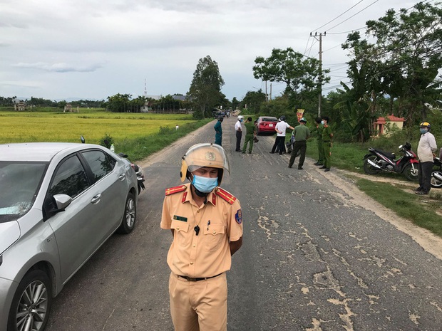 Vụ nổ chết người ở Quảng Nam: Nghi đầu đạn pháo cỡ lớn phát nổ - Ảnh 2.