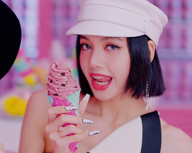 Cả một bữa tiệc visual xinh tươi trong Ice Cream, nhưng Jisoo (BLACKPINK) mới là người leo trending cao nhất vì... vô hình trong MV! - Ảnh 15.