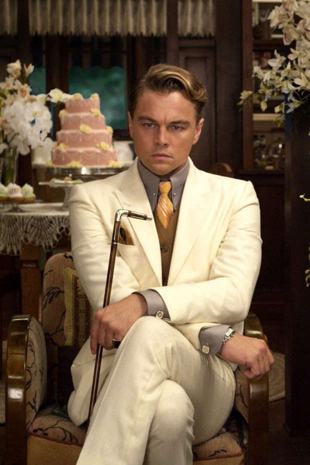 Một Gatsby đáng thương đuổi theo những phù phiếm và bóng đen quá khứ, liệu có “làm ra đất nước” để được ngợi ca? - Ảnh 3. Một Gatsby đáng thương đuổi theo những phù phiếm và bóng đen quá khứ, liệu có “làm ra đất nước” để được ngợi ca? - Ảnh 3.