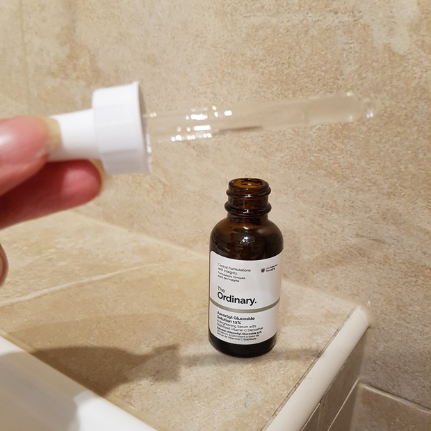 Da từng “xuống cấp” khá nặng, mẹ bỉm sữa vẫn “lột xác” thành công bằng cách skincare với mỹ phẩm bình dân là chính - Ảnh 8. Da từng “xuống cấp” khá nặng, mẹ bỉm sữa vẫn “lột xác” thành công bằng cách skincare với mỹ phẩm bình dân là chính - Ảnh 8.