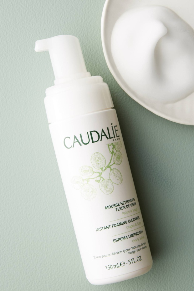 Da từng “xuống cấp” khá nặng, mẹ bỉm sữa vẫn “lột xác” thành công bằng cách skincare với mỹ phẩm bình dân là chính - Ảnh 3. Da từng “xuống cấp” khá nặng, mẹ bỉm sữa vẫn “lột xác” thành công bằng cách skincare với mỹ phẩm bình dân là chính - Ảnh 3.