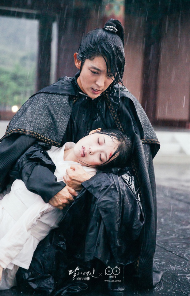 Tròn 4 năm Moon Lovers của IU lên sóng: Nhìn lại bộ phim khiến mọt phim Hàn khóc cả dòng sông - Ảnh 7.