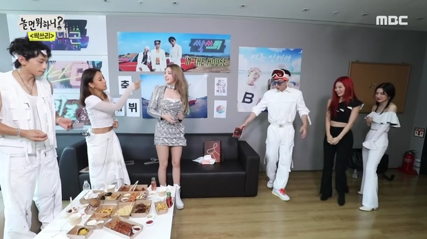 Kpop chưa từng có tân binh nào ngang ngược như SSAK3: Phá vỡ mọi quy tắc giới idol, làm rối loạn BXH nhưng Knet vẫn mê như điếu đổ - Ảnh 17. Kpop chưa từng có tân binh nào ngang ngược như SSAK3: Phá vỡ mọi quy tắc giới idol, làm rối loạn BXH nhưng Knet vẫn mê như điếu đổ - Ảnh 17.