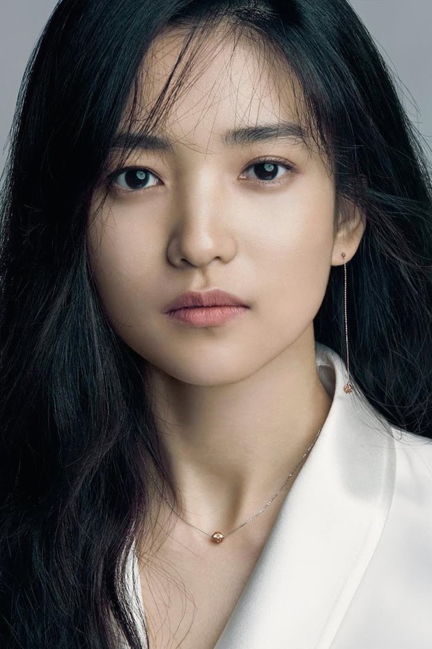 Tranh cãi BXH 55 sao nữ có gương mặt đẹp nhất châu Á: BLACKPINK, Nhiệt Ba thấp bất ngờ, top 5 đều quá khó hiểu - Ảnh 20. Tranh cãi BXH 55 sao nữ có gương mặt đẹp nhất châu Á: BLACKPINK, Nhiệt Ba thấp bất ngờ, top 5 đều quá khó hiểu - Ảnh 20.
