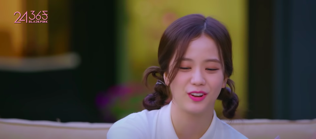BLACKPINK hết lời cảm ơn cô giáo khoai tây: Huấn luyện vũ đạo khắc nghiệt tới mức phát khóc nhưng nhờ thế mà nhóm tiến bộ rất nhanh - Ảnh 3. BLACKPINK hết lời cảm ơn cô giáo khoai tây: Huấn luyện vũ đạo khắc nghiệt tới mức phát khóc nhưng nhờ thế mà nhóm tiến bộ rất nhanh - Ảnh 3.