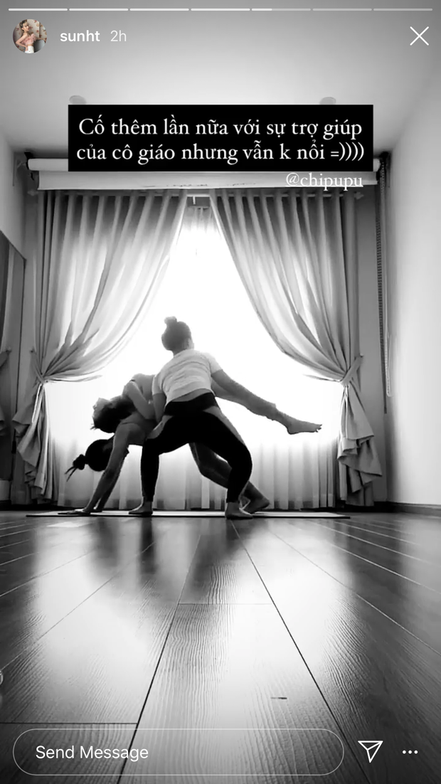 Chi Pu - Sun Ht rủ nhau tạo dáng yoga khó nhằn, ai ngờ cảnh hậu trường tố tâm tĩnh mà... cân nặng không tĩnh - Ảnh 3. Chi Pu - Sun Ht rủ nhau tạo dáng yoga khó nhằn, ai ngờ cảnh hậu trường tố tâm tĩnh mà... cân nặng không tĩnh - Ảnh 3.