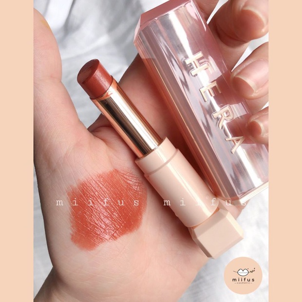Hội gái Hàn ồ ạt swatch “son Jennie” mới ra lò: Màu đẹp bá cháy, xem là muốn order gấp một thỏi cho mùa thu - Ảnh 12. Hội gái Hàn ồ ạt swatch “son Jennie” mới ra lò: Màu đẹp bá cháy, xem là muốn order gấp một thỏi cho mùa thu - Ảnh 12.