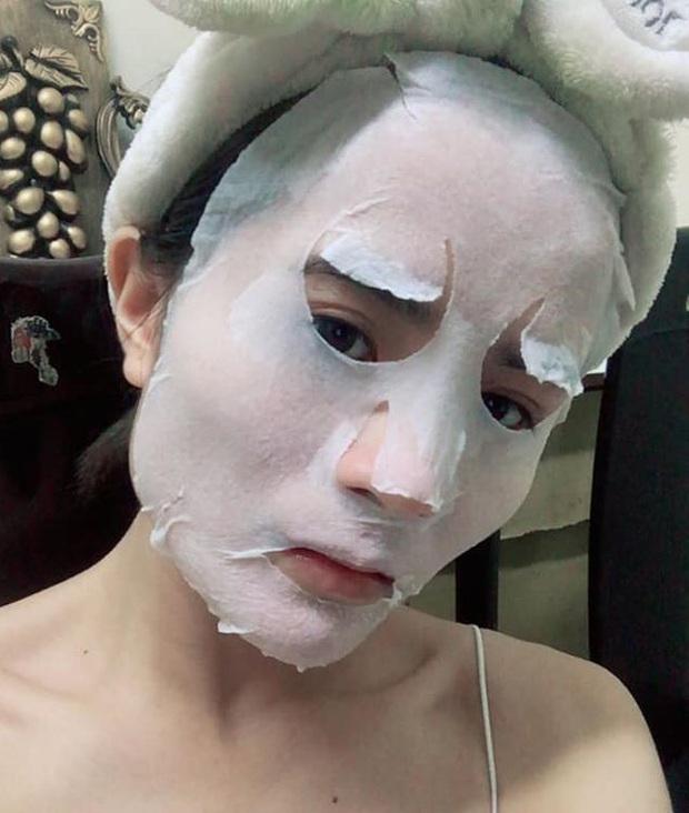 Da mụn chi chít hóa căng bóng ai nhìn cũng mê chỉ sau 1 năm: Nàng 9x chia sẻ 4 bước phục hồi da kèm review 7 sản phẩm tin tưởng nhất - Ảnh 10. Da mụn chi chít hóa căng bóng ai nhìn cũng mê chỉ sau 1 năm: Nàng 9x chia sẻ 4 bước phục hồi da kèm review 7 sản phẩm tin tưởng nhất - Ảnh 10.
