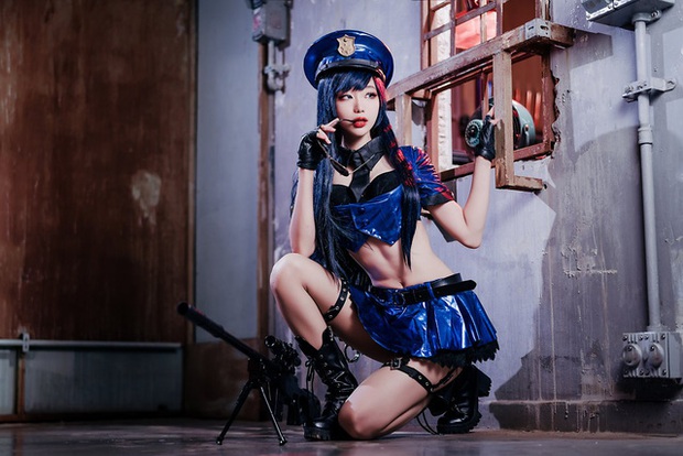 Rụng tim với bộ ảnh cosplay Caitlyn xinh như mộng, nhìn là muốn tan chảy - Ảnh 17.