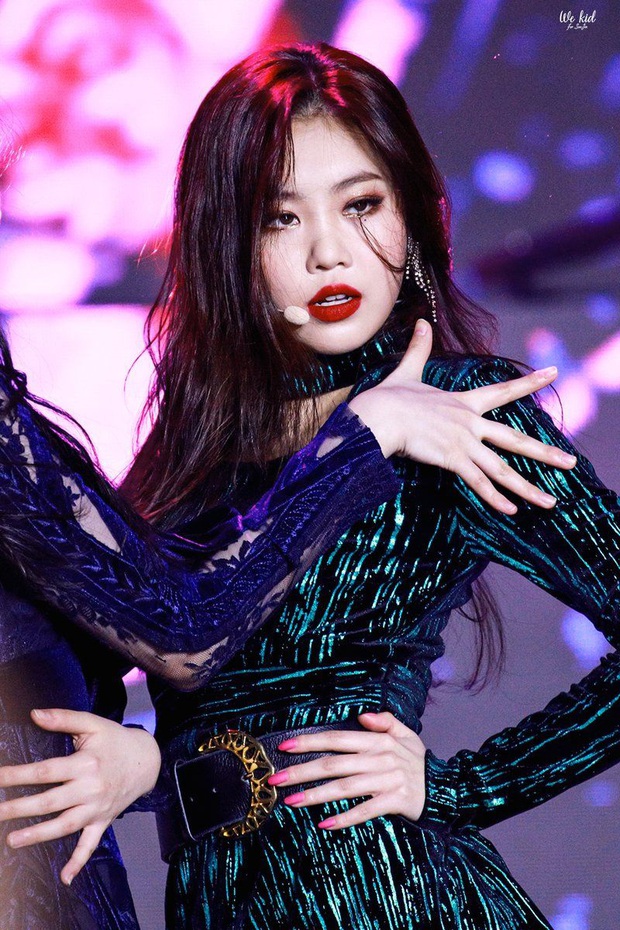 Kpop xuất hiện girlgroup báu vật nhan sắc mới (G)I-DLE: Thành viên hụt BLACKPINK và mặt mộc của em út gây bão MXH - Ảnh 16.