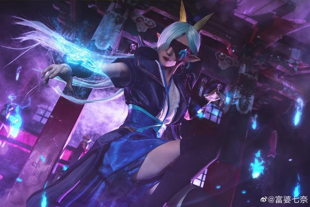 LMHT: Ngắm nhìn bộ ảnh cosplay Vayne Tuyệt Vọng Chi Tiễn ngầu như bước ra từ game - Ảnh 2.