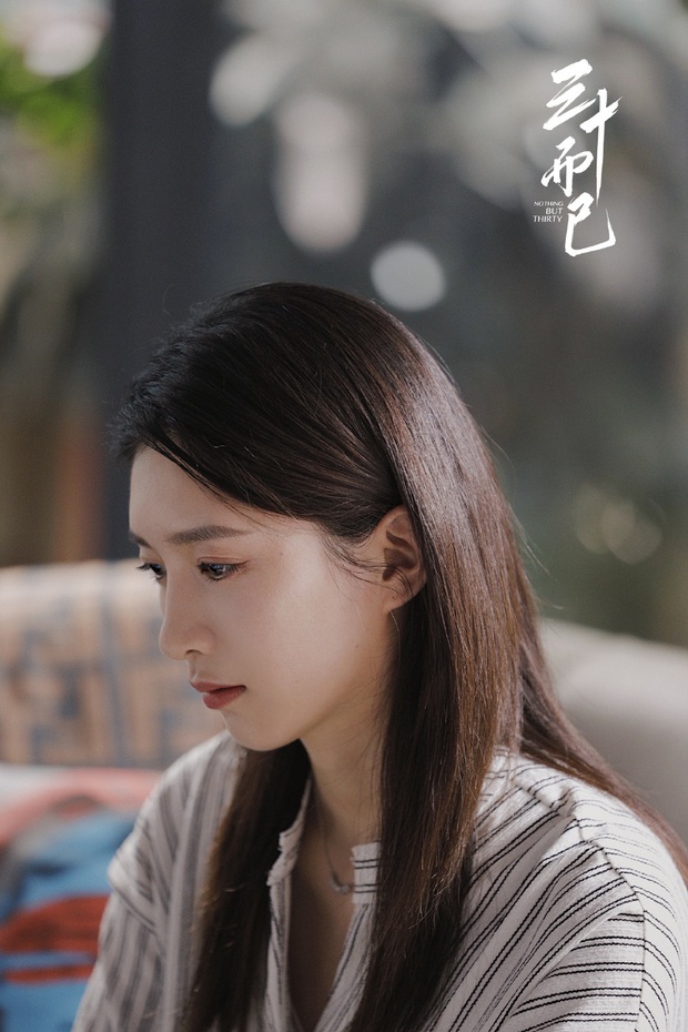 Vương Mạn Ni nói hộ nỗi lòng các cô gái xa nhà vạn dặm để lập nghiệp: Người ta cố 1 mình phải cố 10, khái niệm ổn định thật mong manh - Ảnh 3. Vương Mạn Ni nói hộ nỗi lòng các cô gái xa nhà vạn dặm để lập nghiệp: Người ta cố 1 mình phải cố 10, khái niệm ổn định thật mong manh - Ảnh 3.