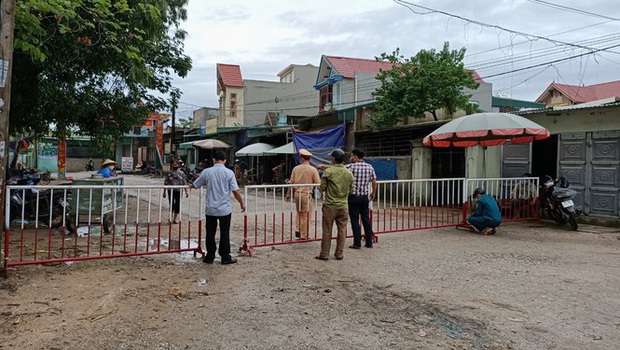 Thanh Hoá phong tỏa 284 hộ dân liên quan ca mắc COVID-19 số 748 - Ảnh 1. Thanh Hoá phong tỏa 284 hộ dân liên quan ca mắc COVID-19 số 748 - Ảnh 1.
