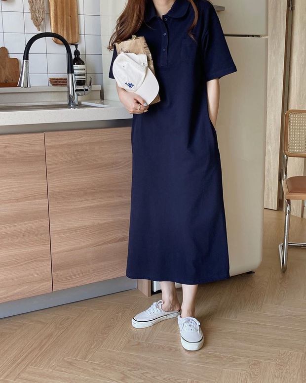 Cứ mix 5 kiểu váy sau với giày sneaker, bạn sẽ được nhân đôi vẻ sành điệu và xịn sò - Ảnh 11. Cứ mix 5 kiểu váy sau với giày sneaker, bạn sẽ được nhân đôi vẻ sành điệu và xịn sò - Ảnh 11.