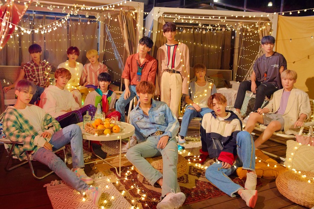 30 nhóm nhạc nam hot nhất hiện nay: Top 3 boygroup hội ngộ, BTS và đối thủ không đội trời chung giành giật ngôi vương - Ảnh 4. 30 nhóm nhạc nam hot nhất hiện nay: Top 3 boygroup hội ngộ, BTS và đối thủ không đội trời chung giành giật ngôi vương - Ảnh 4.