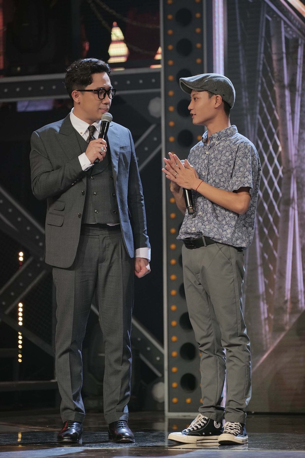 Với hơn nửa triệu lượt view, tập 2 Rap Việt là show thực tế có lượng người xem cùng lúc cao nhất Việt Nam mọi thời đại! - Ảnh 10. Với hơn nửa triệu lượt view, tập 2 Rap Việt là show thực tế có lượng người xem cùng lúc cao nhất Việt Nam mọi thời đại! - Ảnh 10.