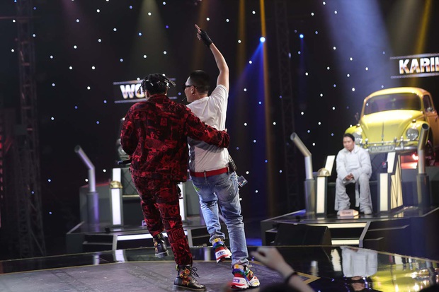 Với hơn nửa triệu lượt view, tập 2 Rap Việt là show thực tế có lượng người xem cùng lúc cao nhất Việt Nam mọi thời đại! - Ảnh 9. Với hơn nửa triệu lượt view, tập 2 Rap Việt là show thực tế có lượng người xem cùng lúc cao nhất Việt Nam mọi thời đại! - Ảnh 9.