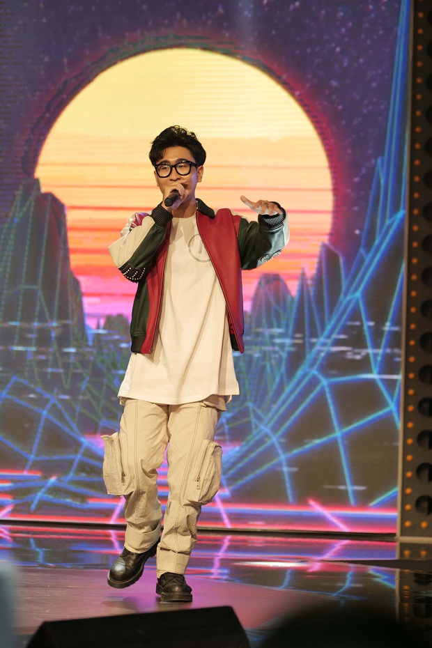 Với hơn nửa triệu lượt view, tập 2 Rap Việt là show thực tế có lượng người xem cùng lúc cao nhất Việt Nam mọi thời đại! - Ảnh 15. Với hơn nửa triệu lượt view, tập 2 Rap Việt là show thực tế có lượng người xem cùng lúc cao nhất Việt Nam mọi thời đại! - Ảnh 15.
