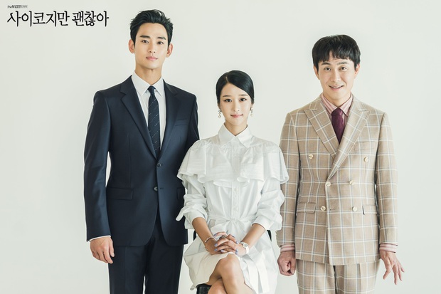 Bộ 3 cast chính Điên Thì Có Sao khoe ảnh chào tạm biệt, dân tình choáng vì kích cỡ mặt khó tin của điên nữ Seo Ye Ji - Ảnh 4.