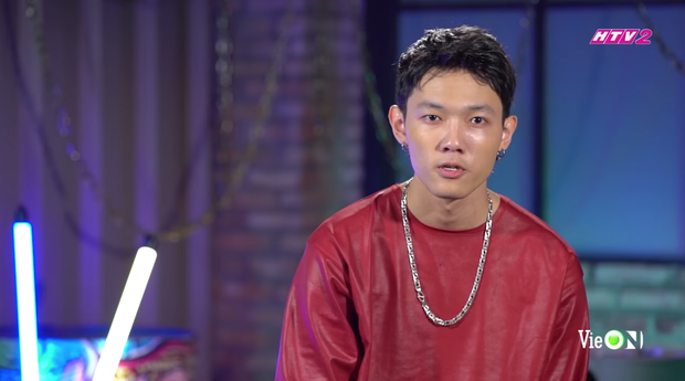 Tage từng được Rhymastic khen từ trước khi thi Rap Việt, thêm vẻ điển trai có múi đầy đủ bảo sao được các HLV lẫn fangirl mê tít - Ảnh 2. Tage từng được Rhymastic khen từ trước khi thi Rap Việt, thêm vẻ điển trai có múi đầy đủ bảo sao được các HLV lẫn fangirl mê tít - Ảnh 2.