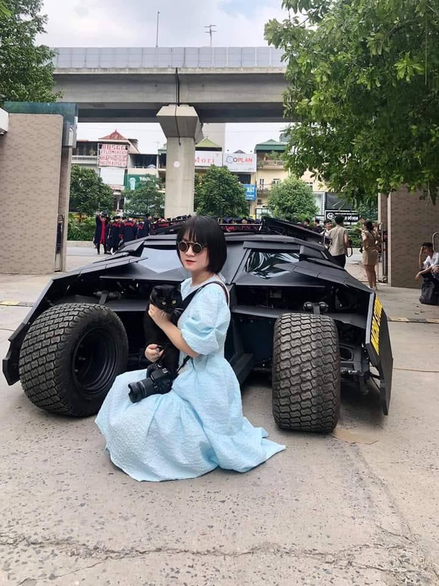 Gái xinh bị hiểu nhầm là rich kid vì bức ảnh ôm boss tạo dáng bên siêu xe ở trường Kiến Trúc - Ảnh 2.