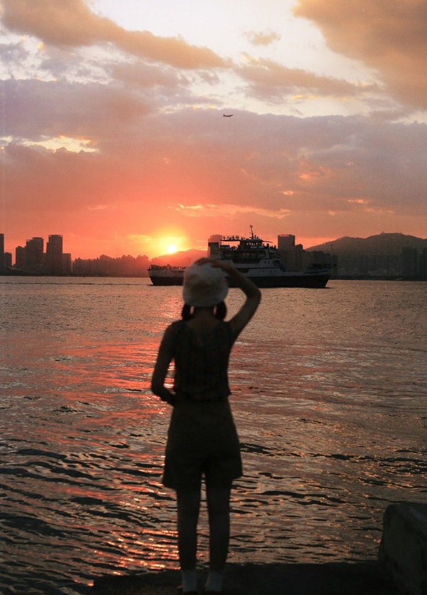 Vì sao chúng ta càng lớn lại càng trở nên xa cách với bố mẹ? - Ảnh 1.