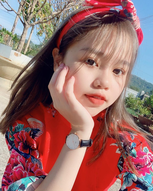 Xem cách Huỳnh Anh - bạn gái Quang Hải xử hater mà phục: Im lặng khi cần, một khi đã lên tiếng thì luôn cứng! - Ảnh 5. Xem cách Huỳnh Anh - bạn gái Quang Hải xử hater mà phục: Im lặng khi cần, một khi đã lên tiếng thì luôn cứng! - Ảnh 5.